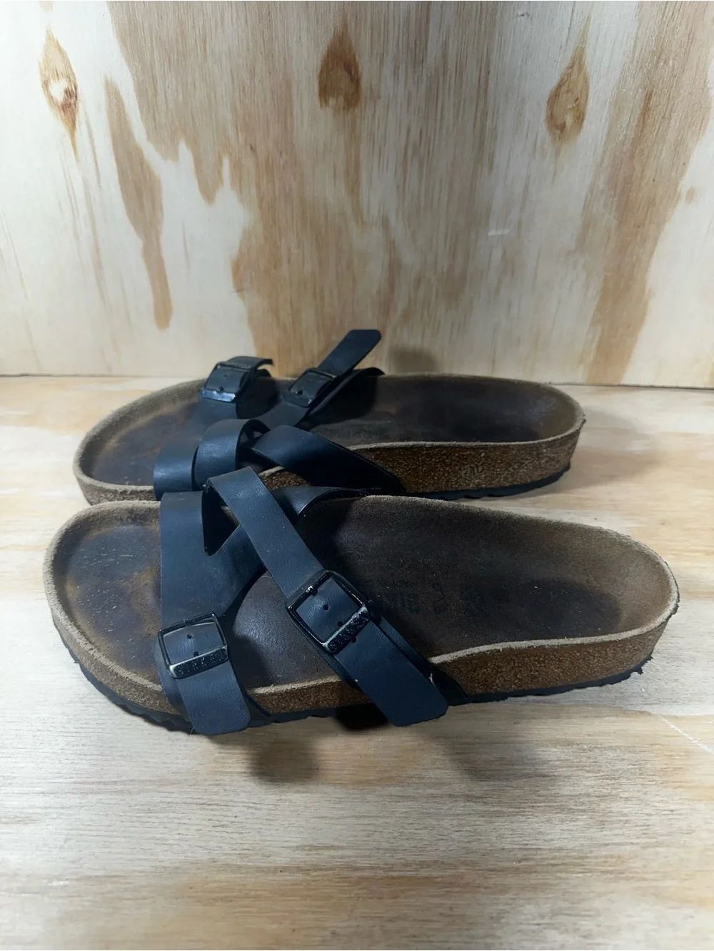 Birkenstock Yao Black Strapped Sandals Women’s Size 8